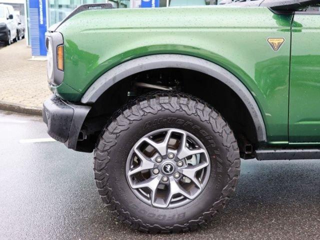 Ford Bronco