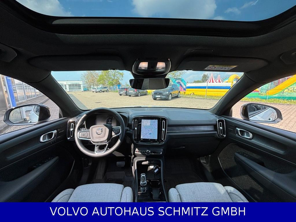 Volvo EX40