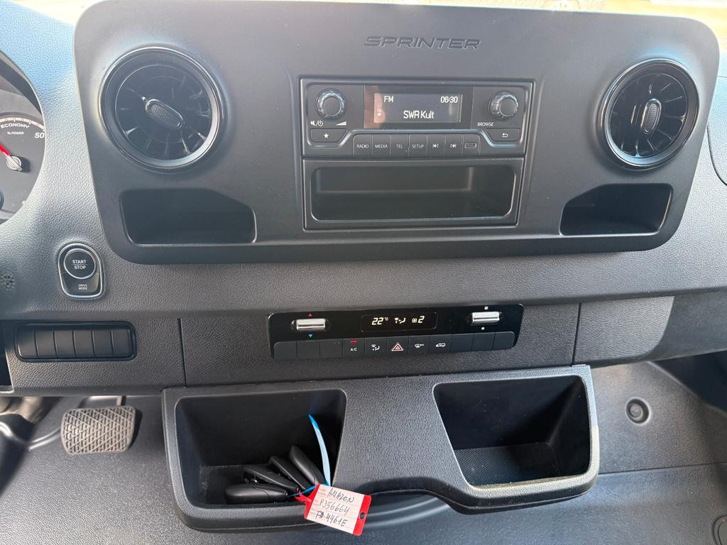 Mercedes-Benz eSprinter