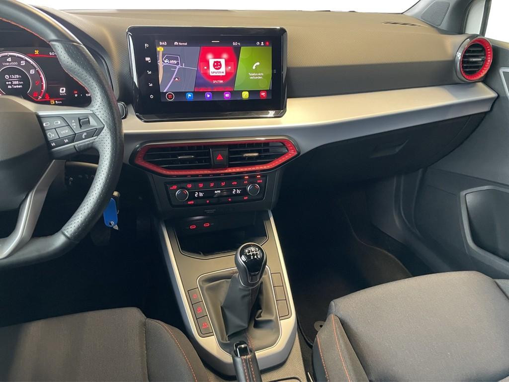 Seat Arona