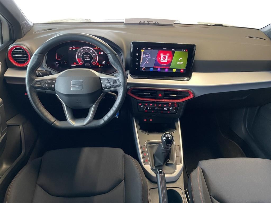 Seat Arona