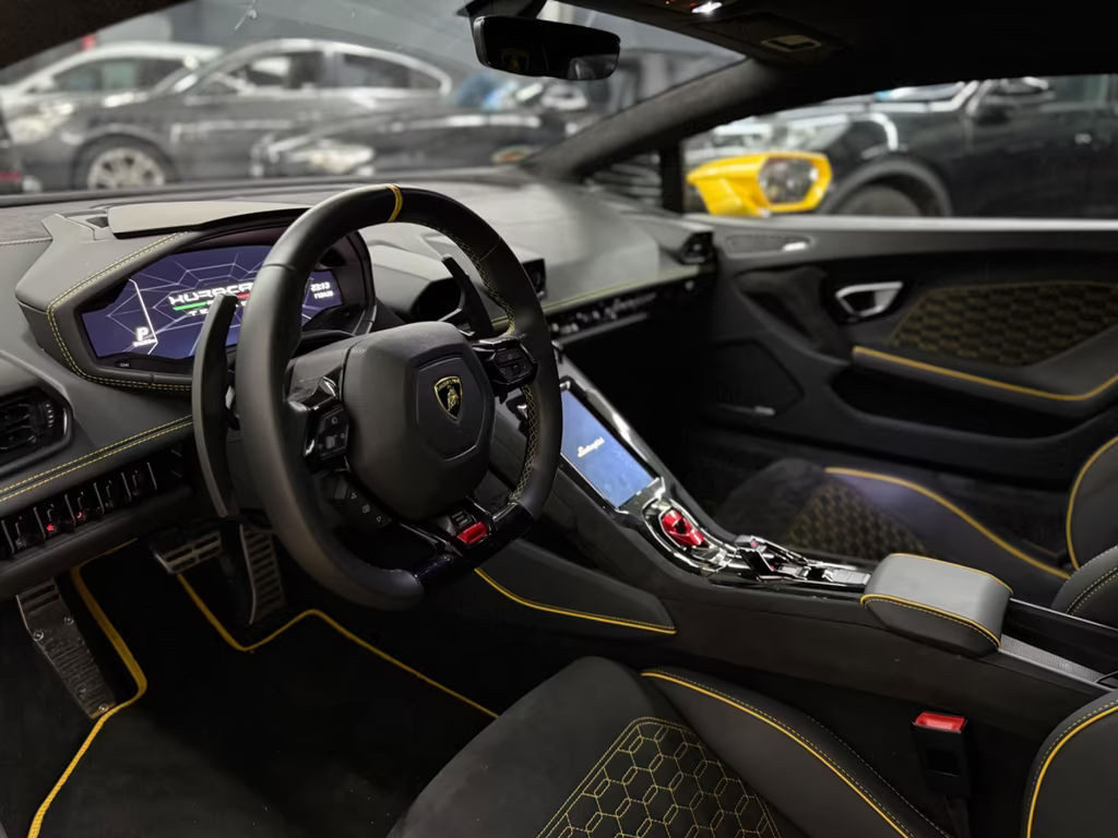 Lamborghini Huracan