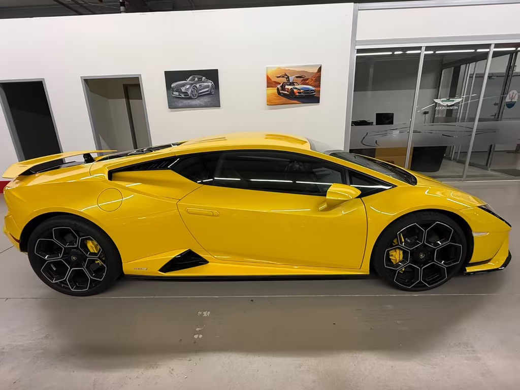 Lamborghini Huracan
