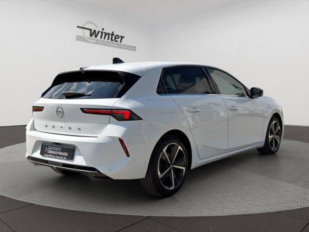 Opel Astra 1.2 Turbo Elegance
