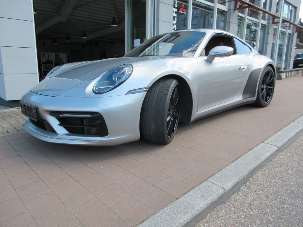 Porsche 911 4S Coupé 992 Carrera