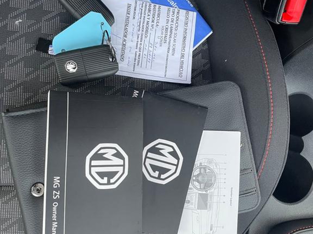 MG ZS