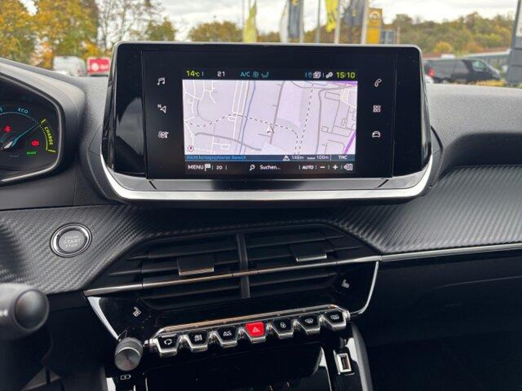Peugeot e-208