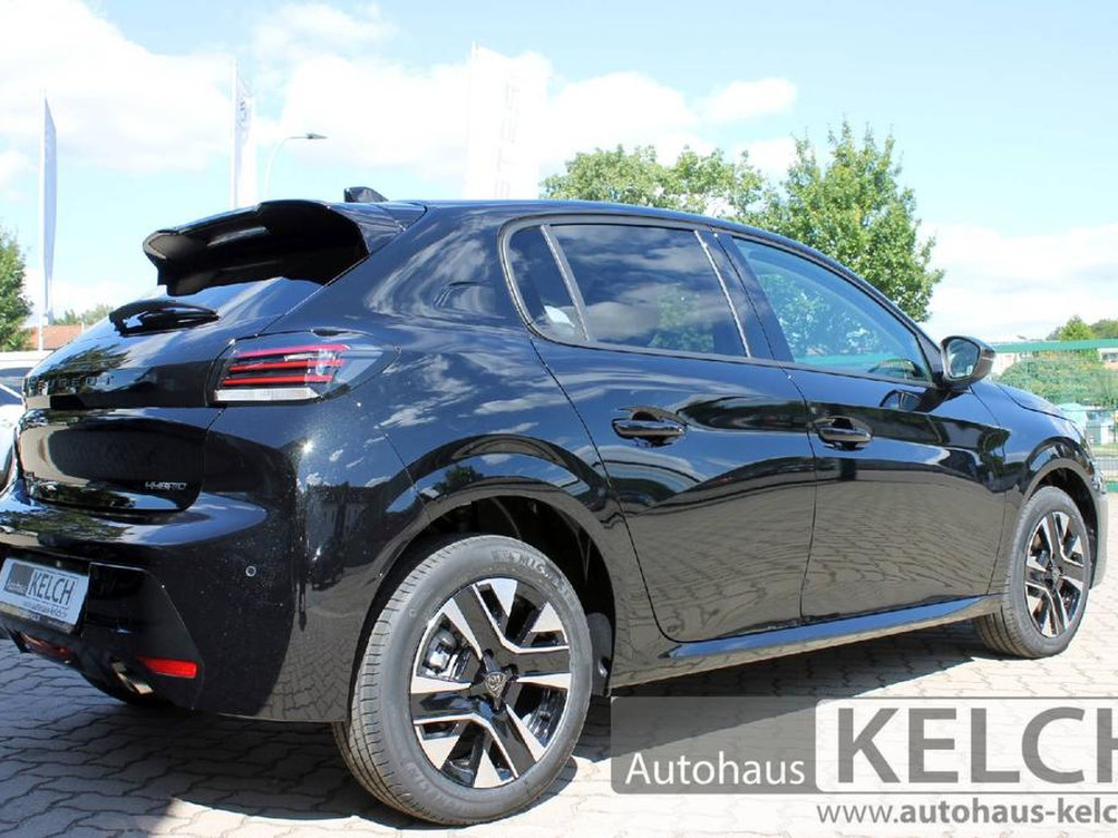 Peugeot e-208