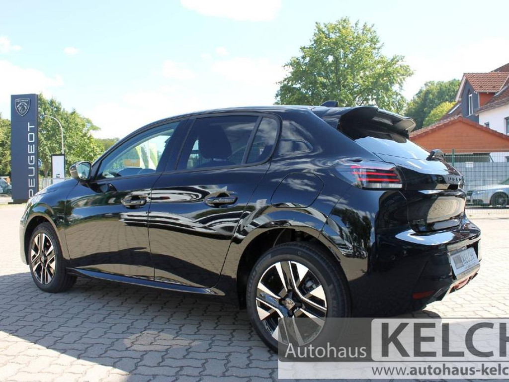 Peugeot e-208