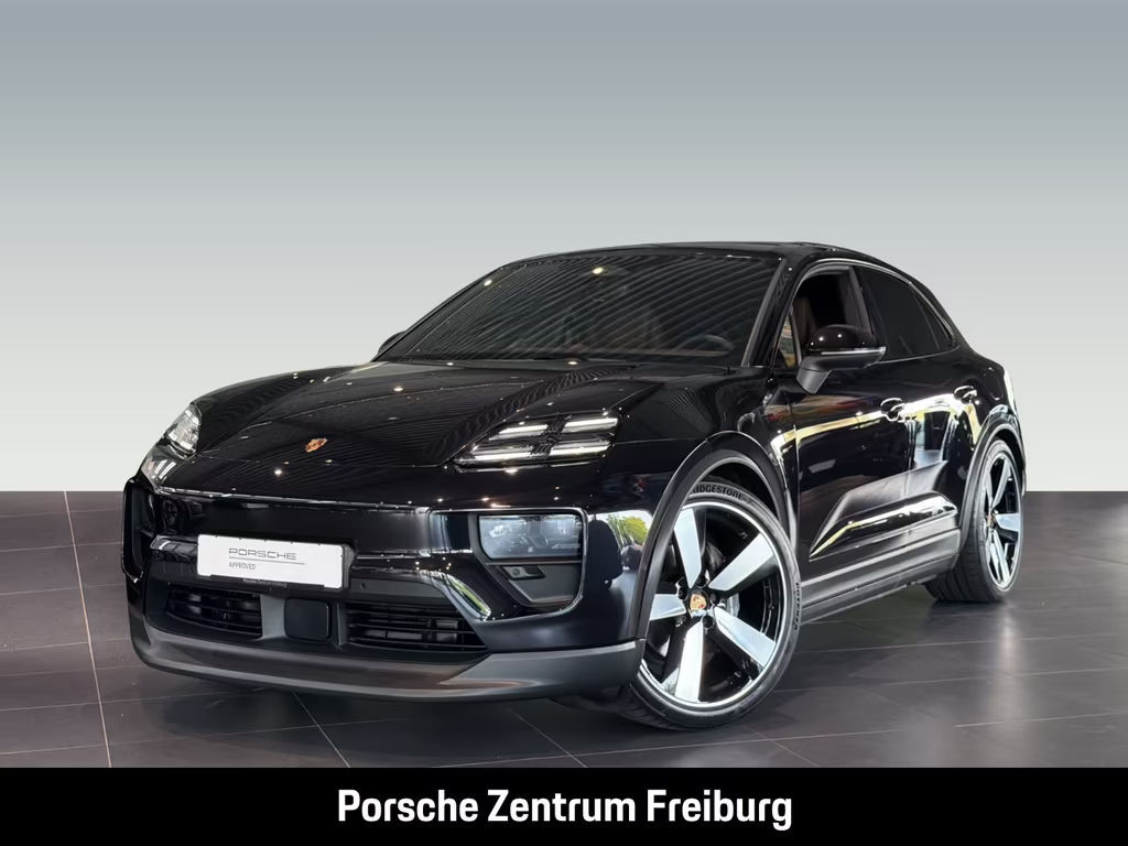 Porsche Macan 4