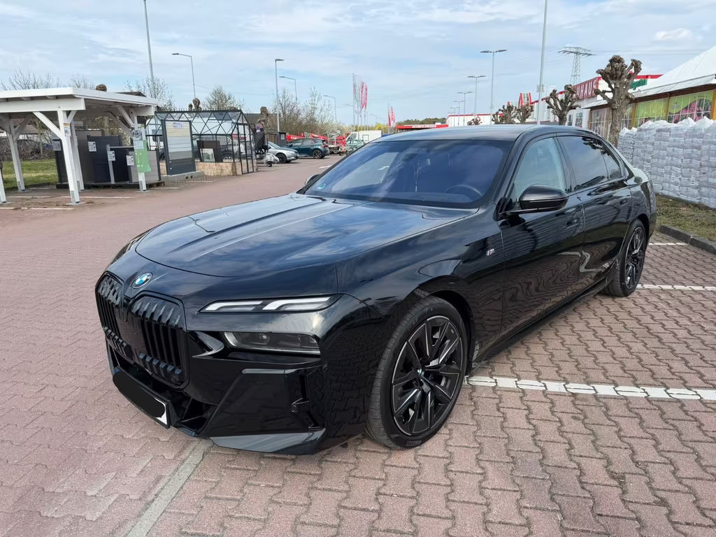 BMW 7 Serie 740 M-Sport xDrive Sedan 740d