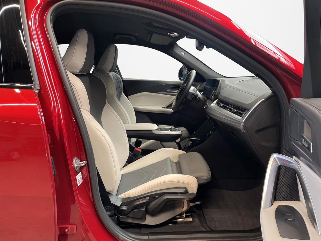 BMW iX2