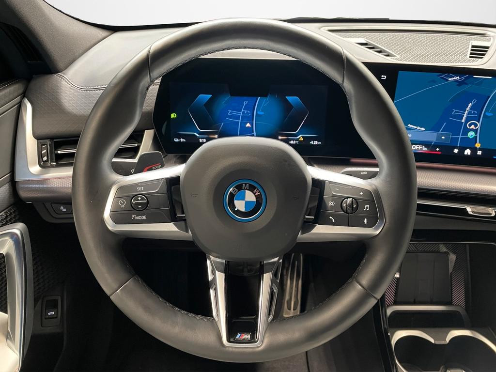 BMW iX2