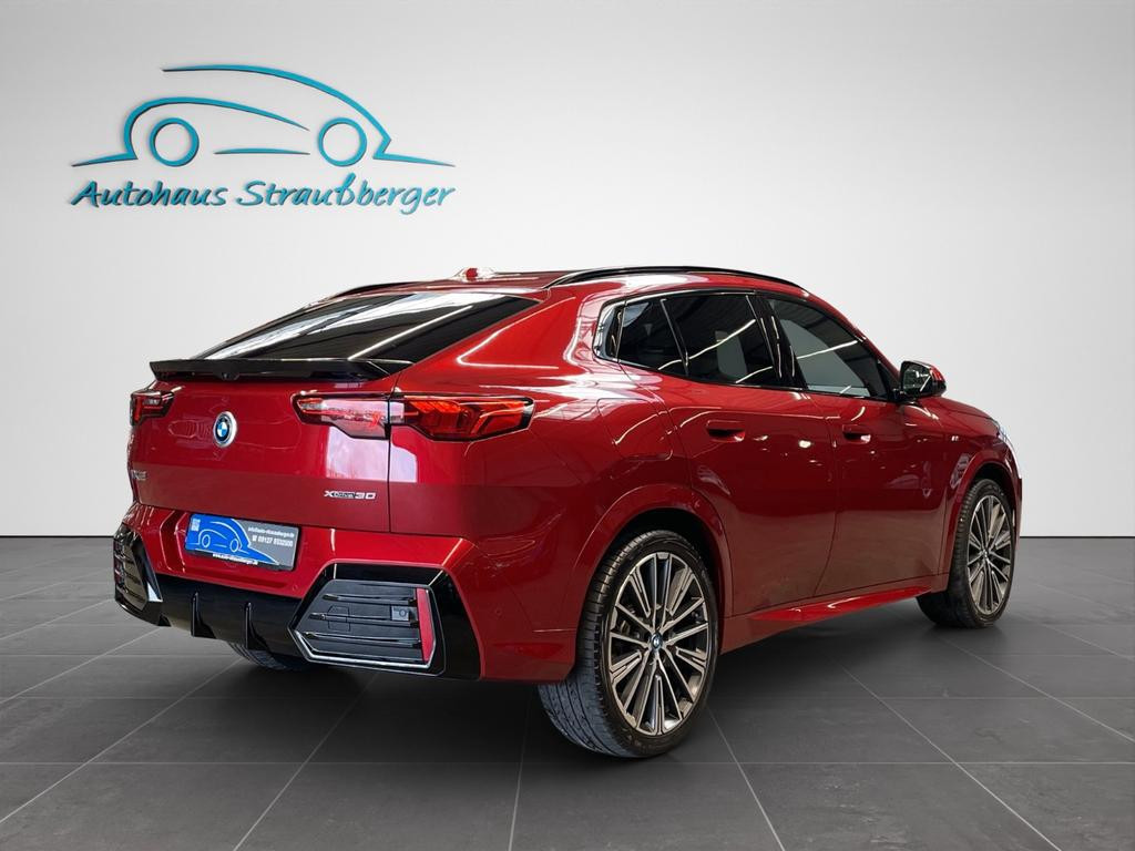 BMW iX2