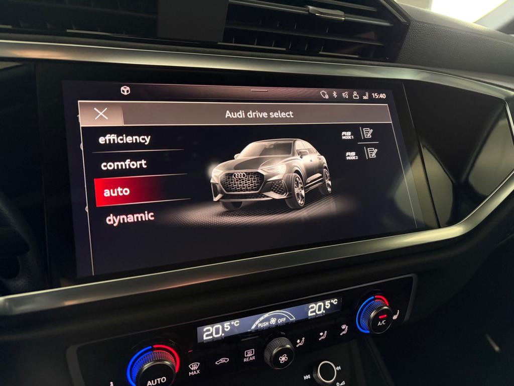 Audi RS Q3