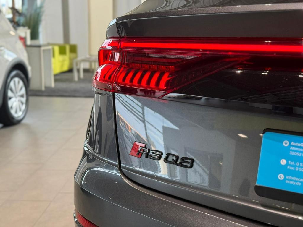 Audi RS Q8
