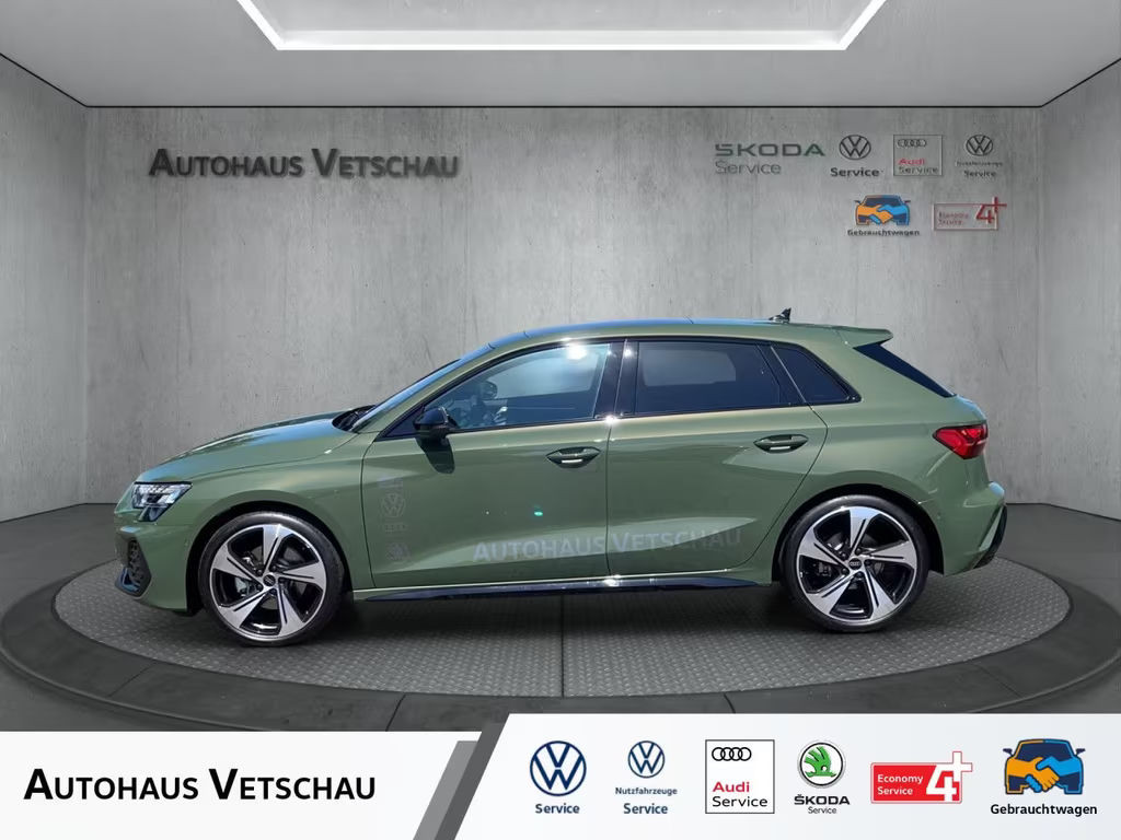 Audi A3 Sportback Sedan S-Line 1.5 TFSI