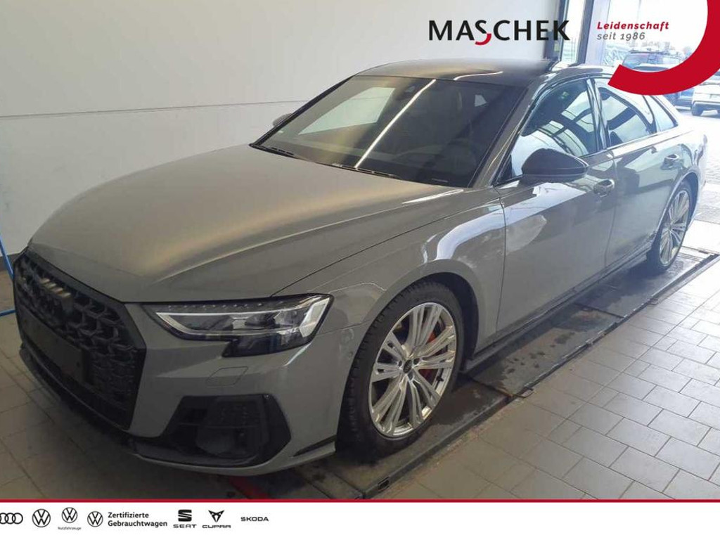 Audi S8 AHK Pano Black HUD Servoschließ 360° B&O AHK