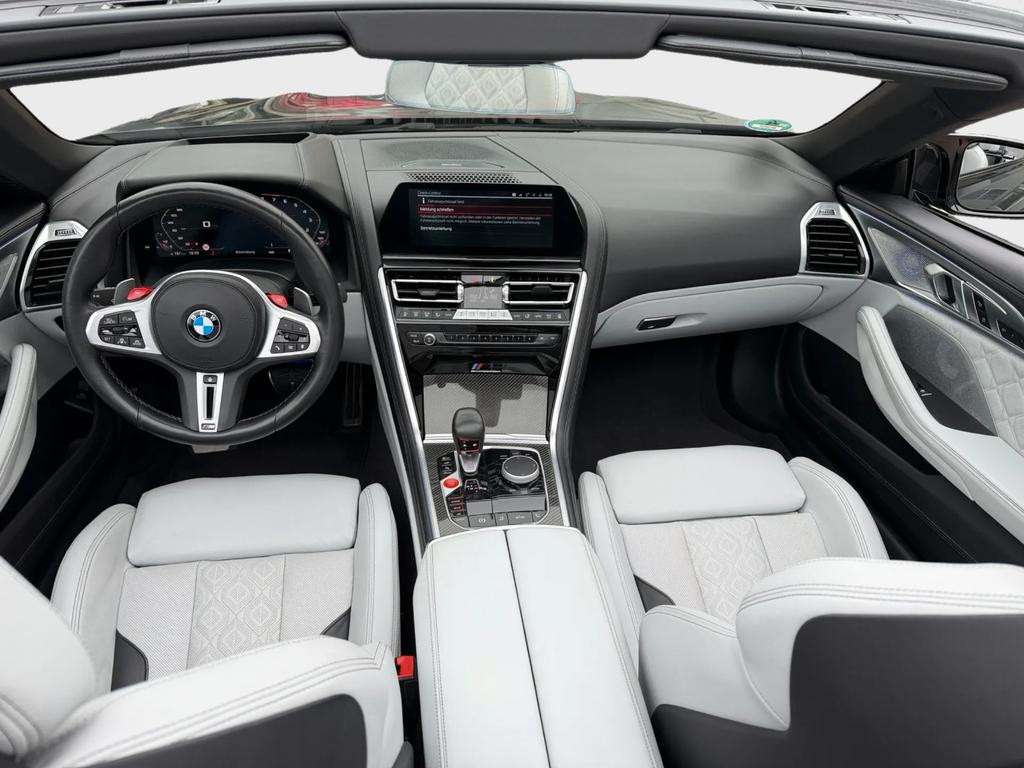 BMW M8
