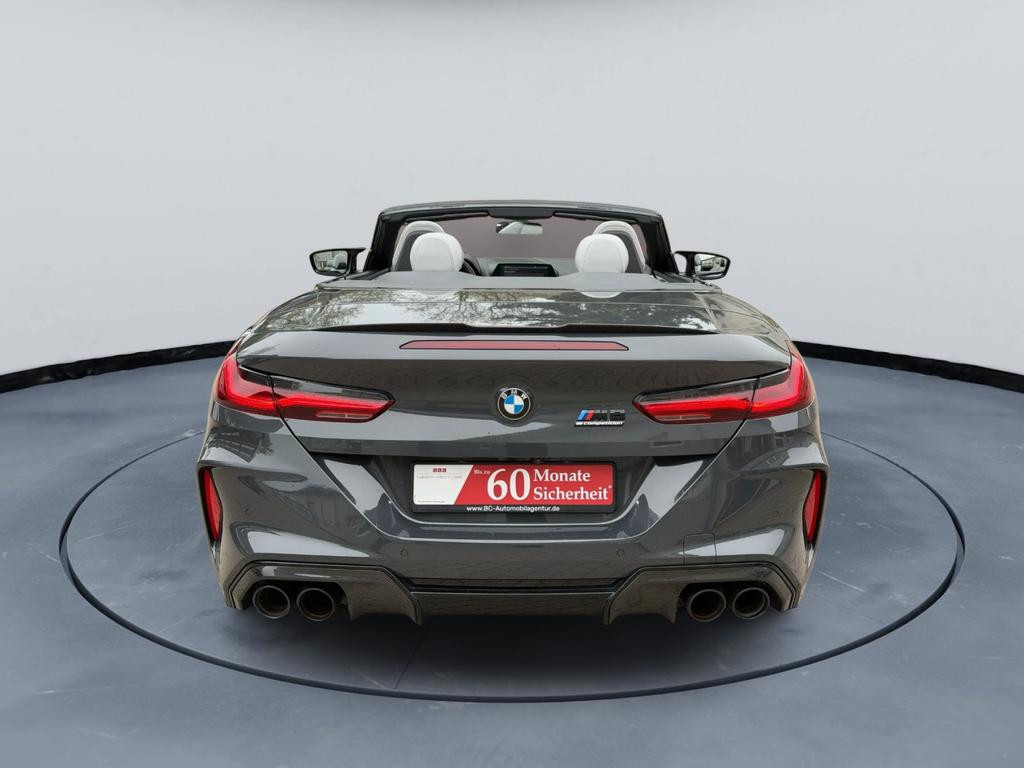 BMW M8