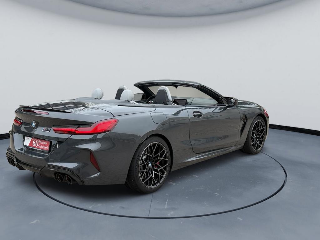 BMW M8