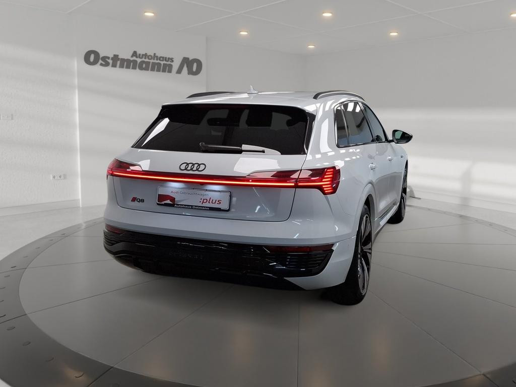 Audi Q8 e-tron