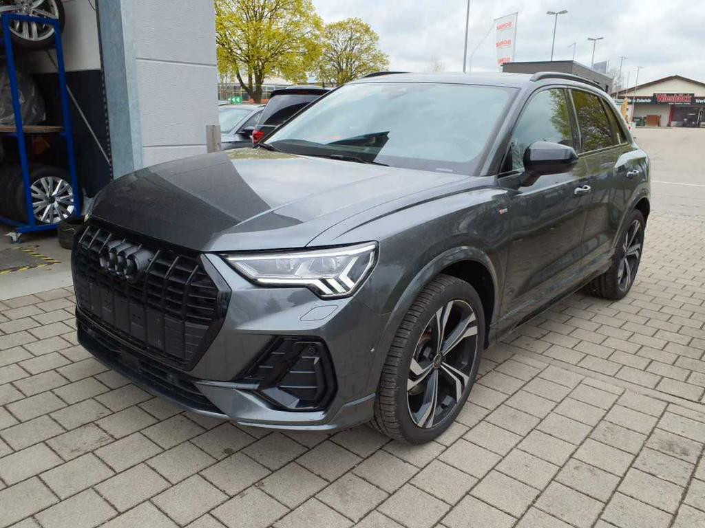 Audi Q3 Quattro S-Line 40 TFSI