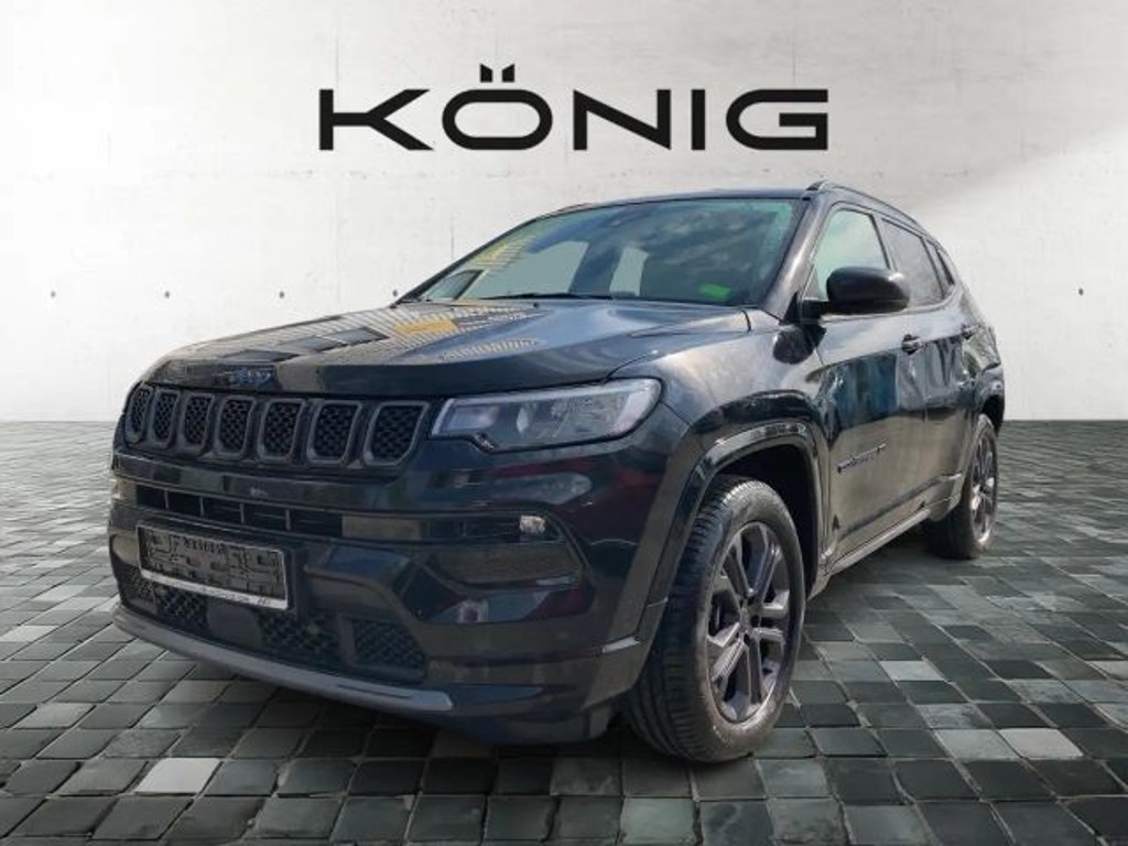 Jeep Compass PHEV 80th Anniversary Kamera Carplay