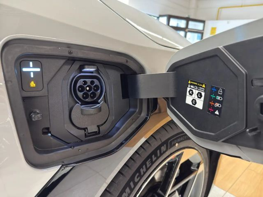 Kia EV4