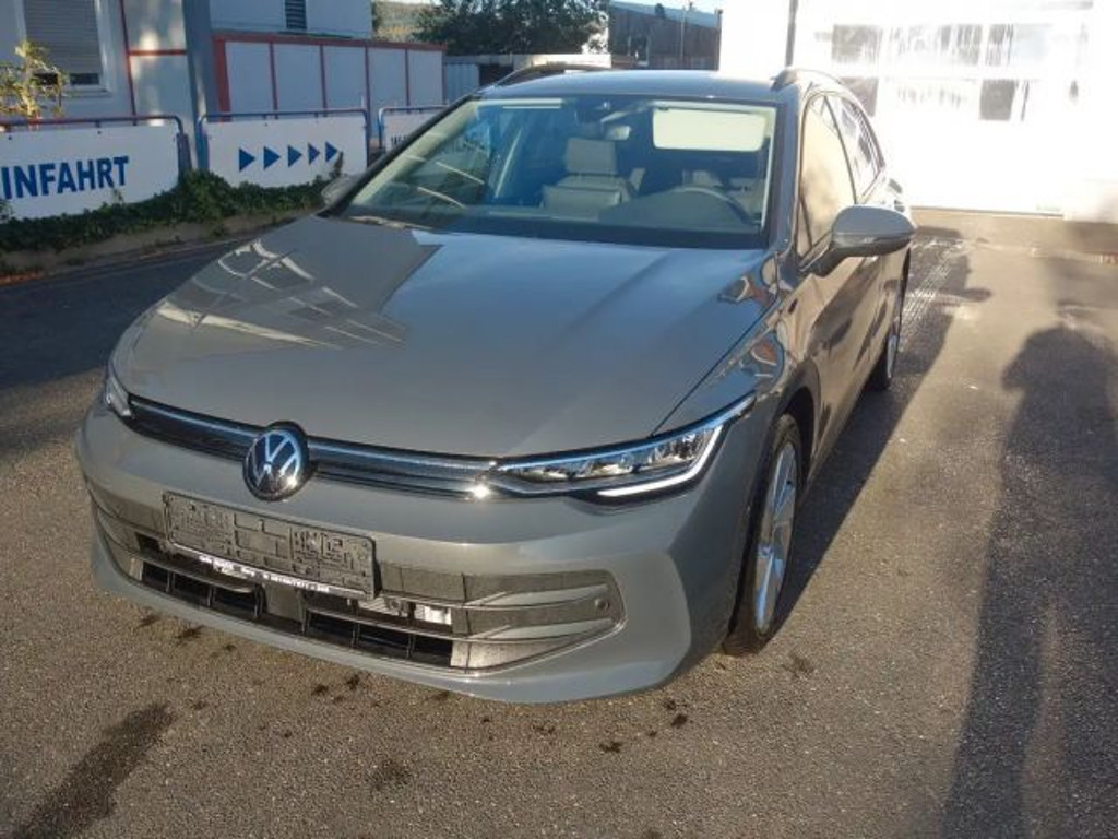 Volkswagen Golf Variant Golf VIII 1.5 eTSI