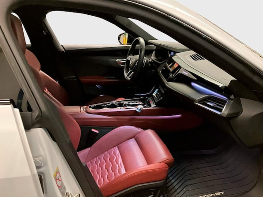 Audi e-tron GT