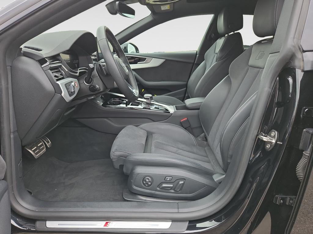 Audi S5