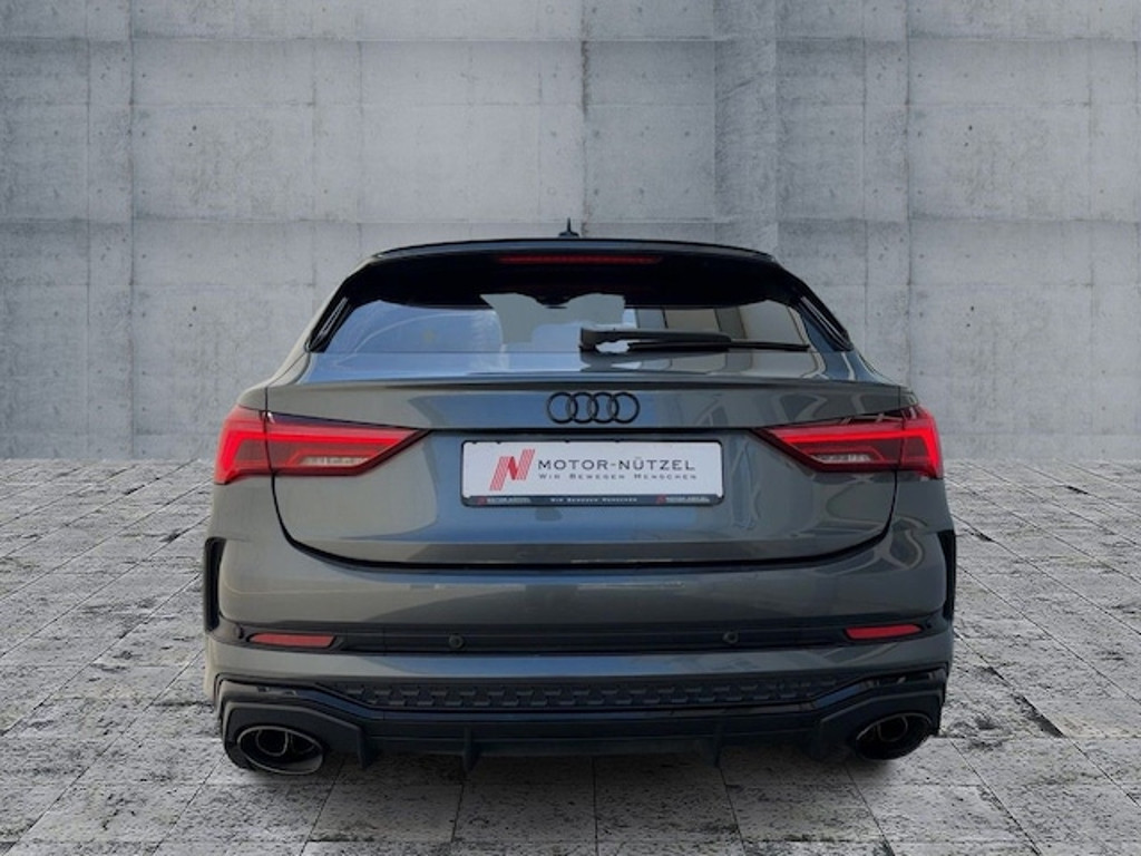 Audi RS Q3