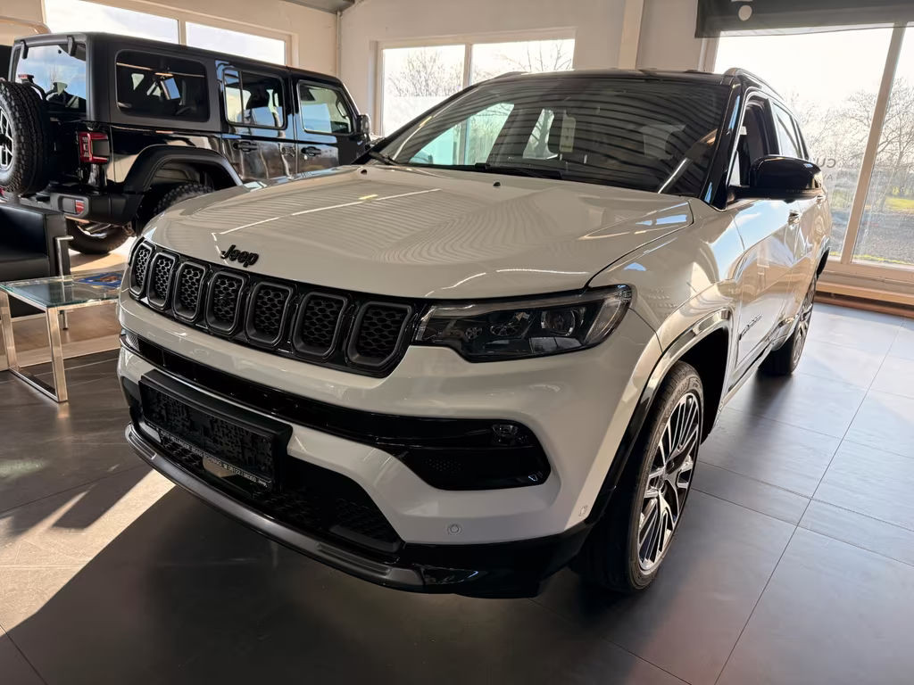 Jeep Compass Hybrid