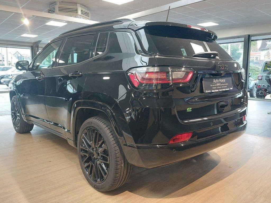 Jeep Compass 1.5 131PS S Vollausstattung