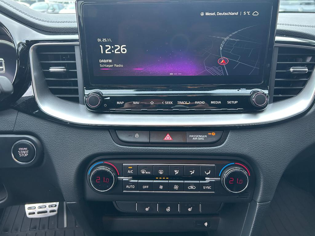 Kia ProCeed