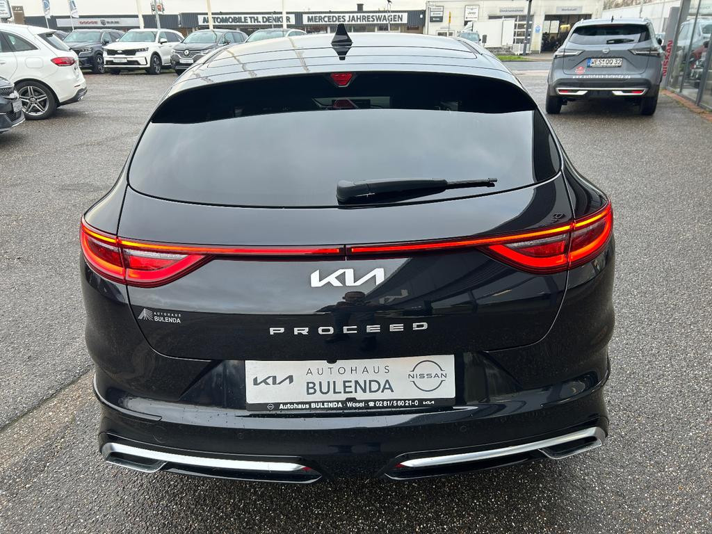 Kia ProCeed