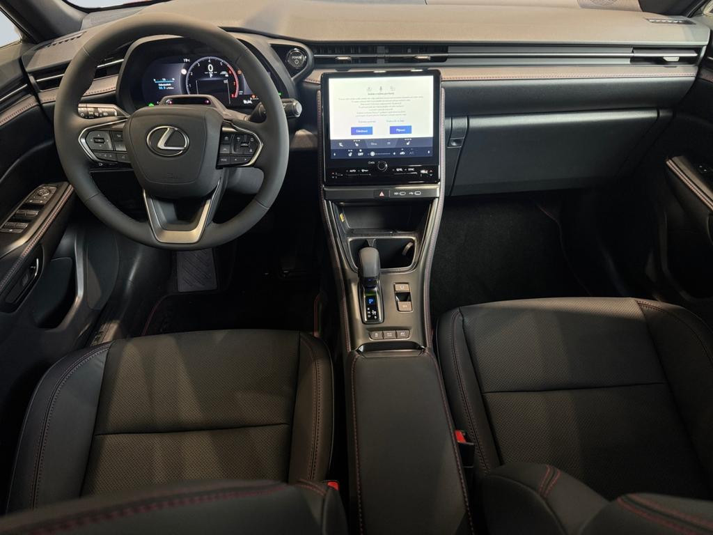 Lexus LBX