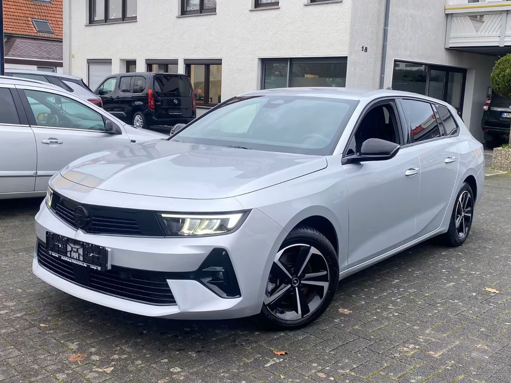 Opel Astra Sports Tourer Grand Sport GS-Line