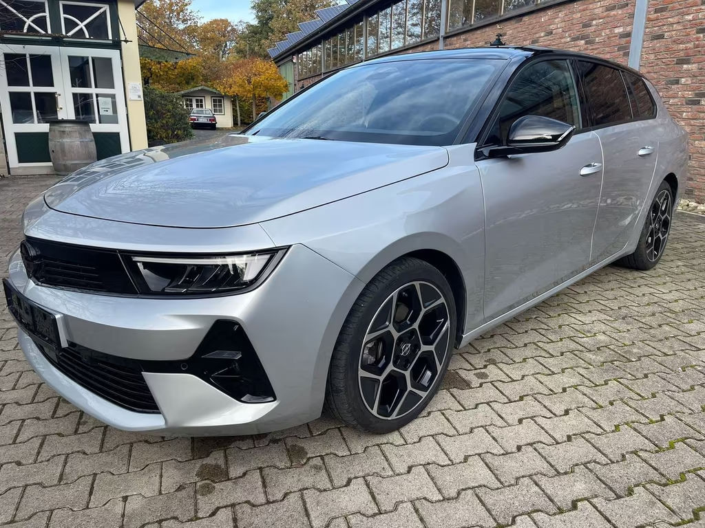 Opel Astra Sports Tourer Grand Sport GS-Line