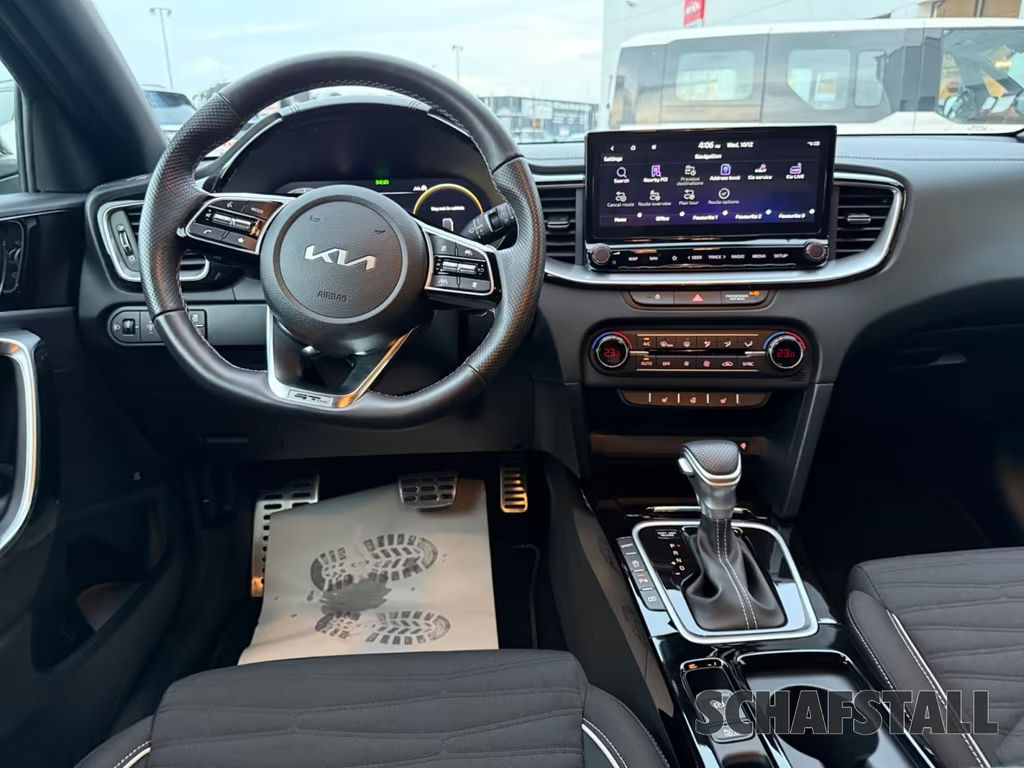Kia ProCeed
