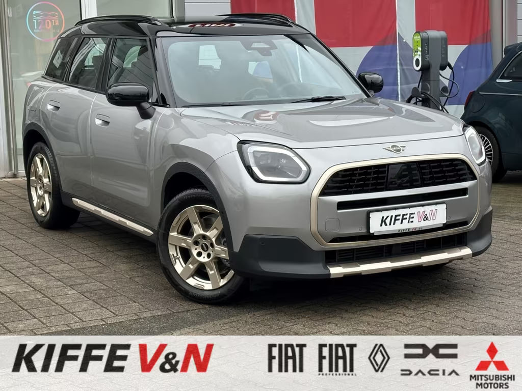 Mini Cooper C Countryman Favoured