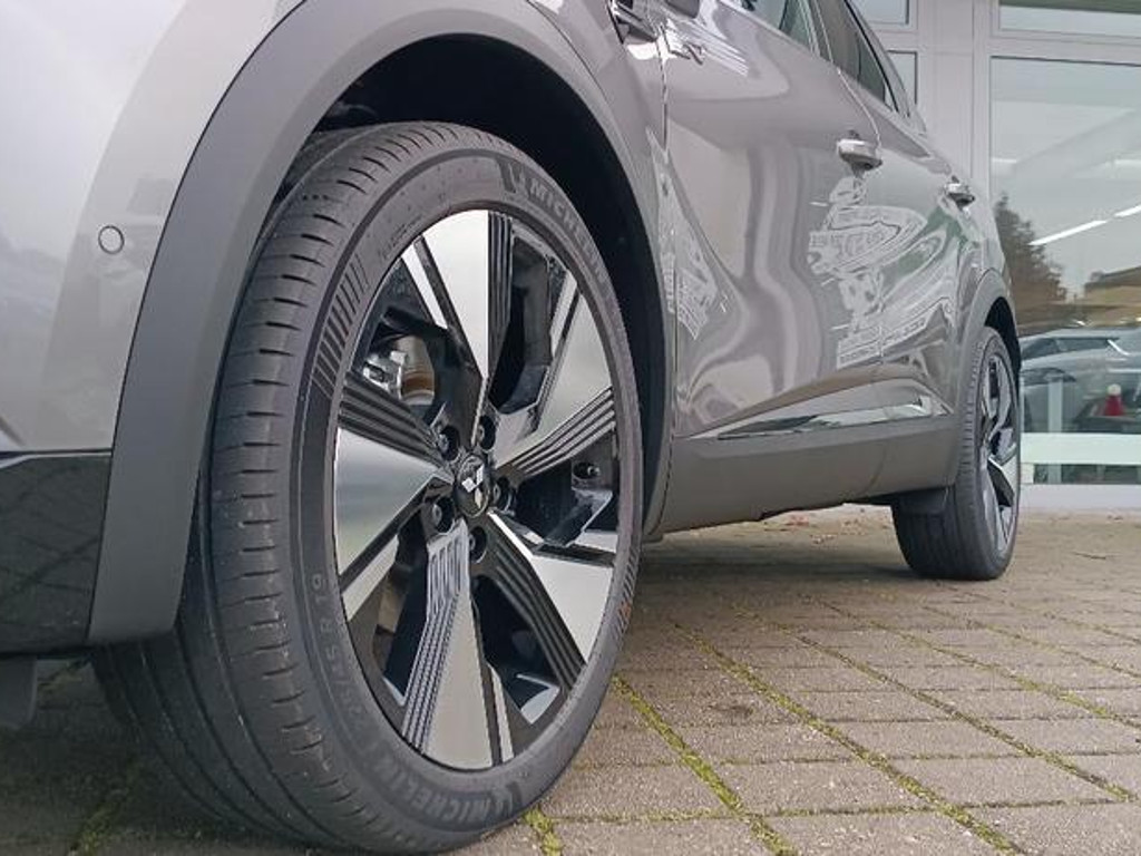 Mitsubishi Grandis