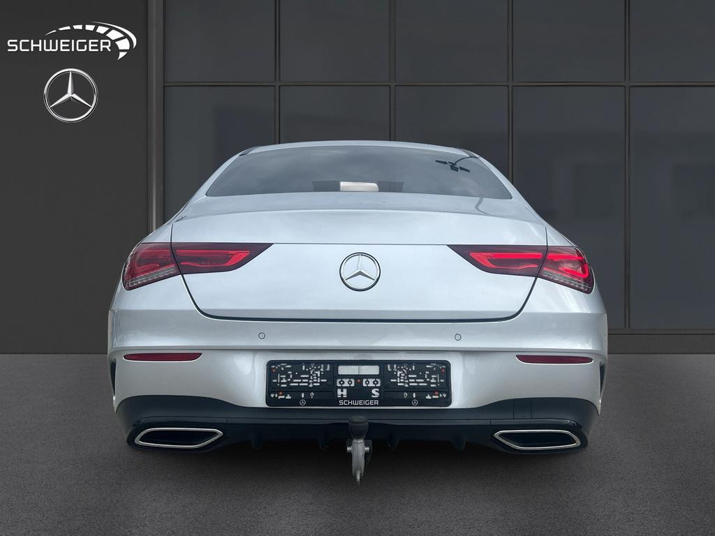 Mercedes-Benz CLA-Klasse CLA 180 AMG Line Sedan