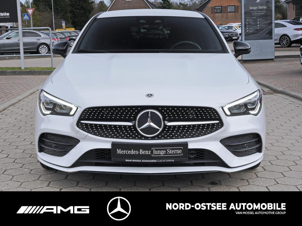 Mercedes-Benz CLA-Klasse CLA 200 AMG Line Shooting Brake Premium