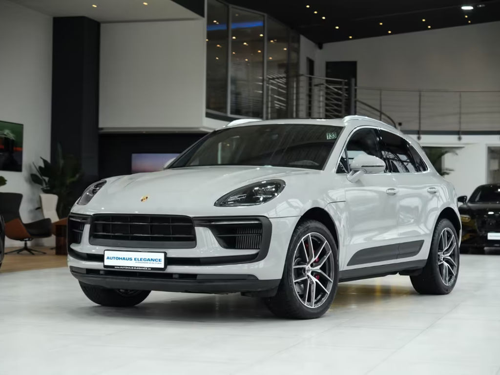 Porsche Macan S