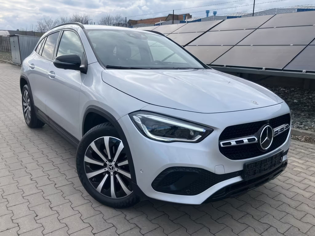 Mercedes-Benz GLA-Klasse GLA 250 4Matic*LED*NAVI*PDC*KAMERA*1-HAND*