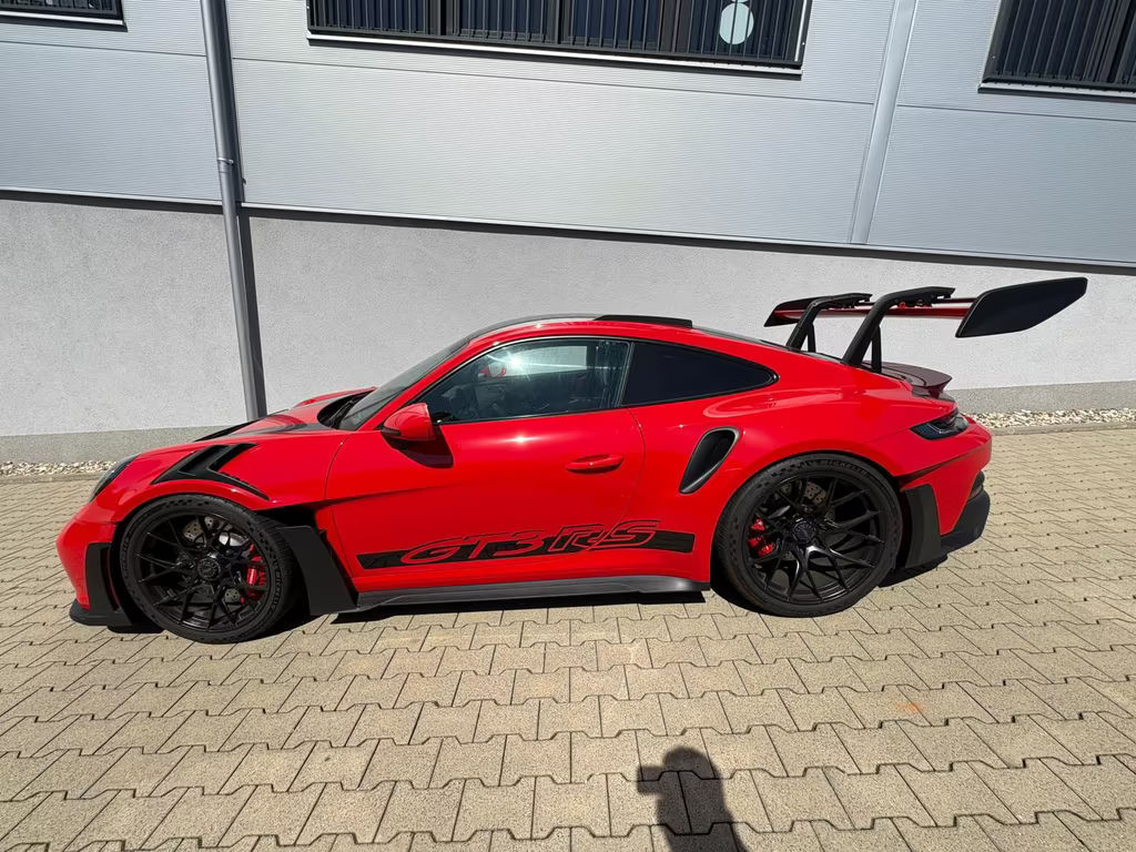 Porsche 911 GT3 992