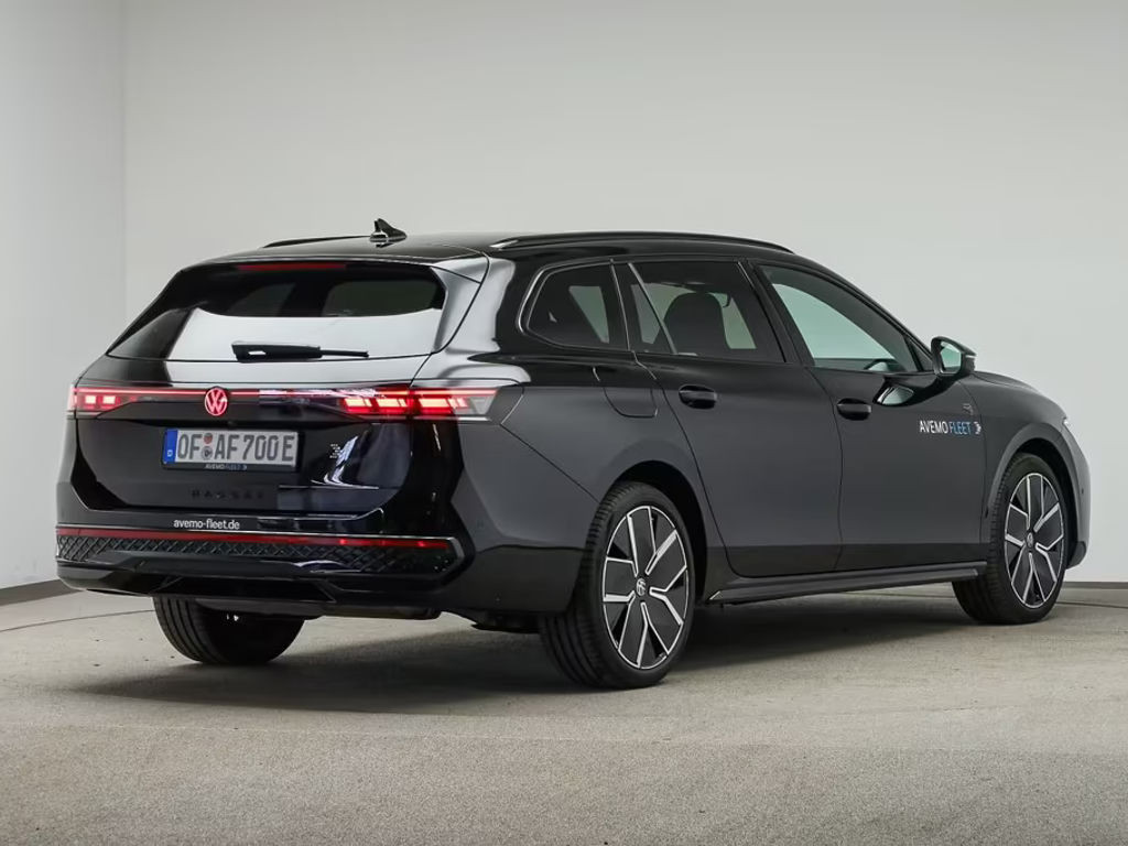 Volkswagen Passat DSG Style R-Line eHybrid