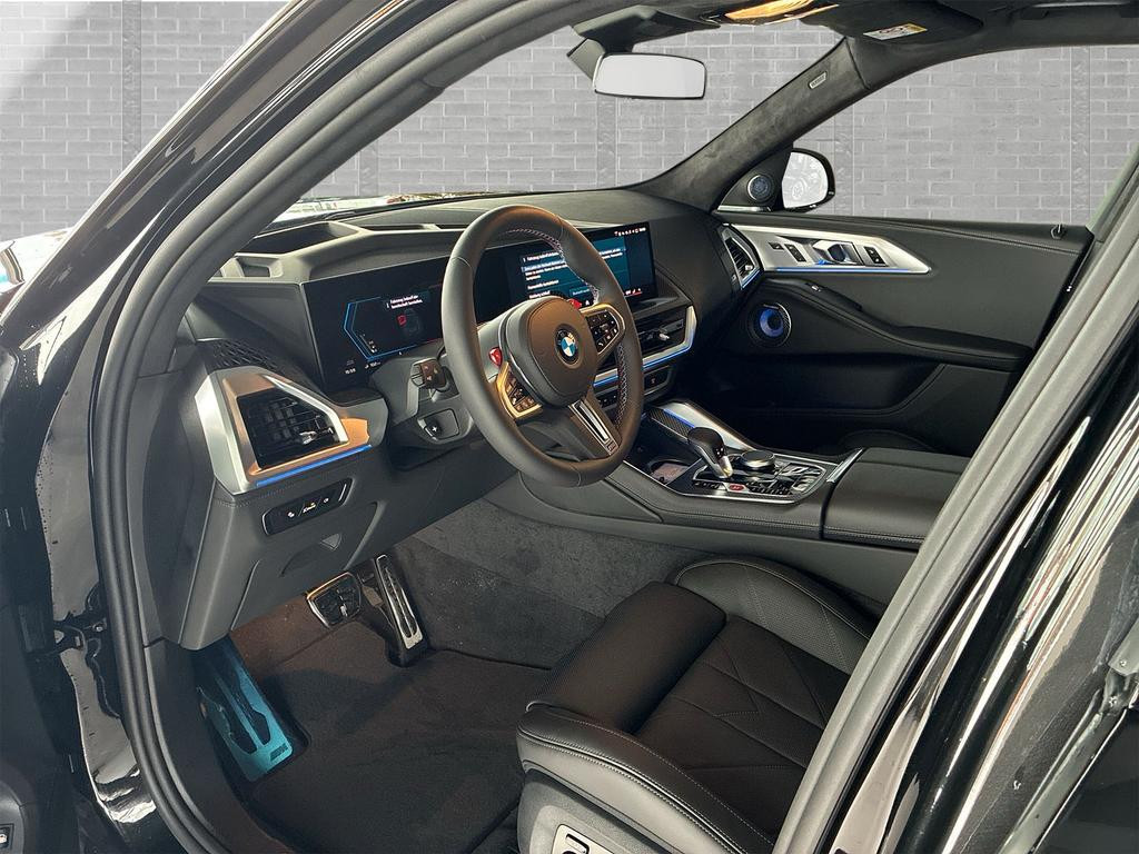 BMW XM